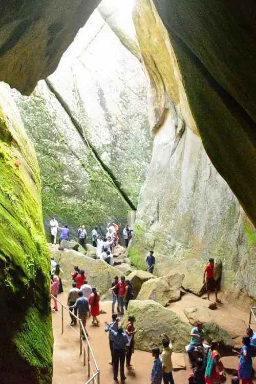 Edakkal-Caves